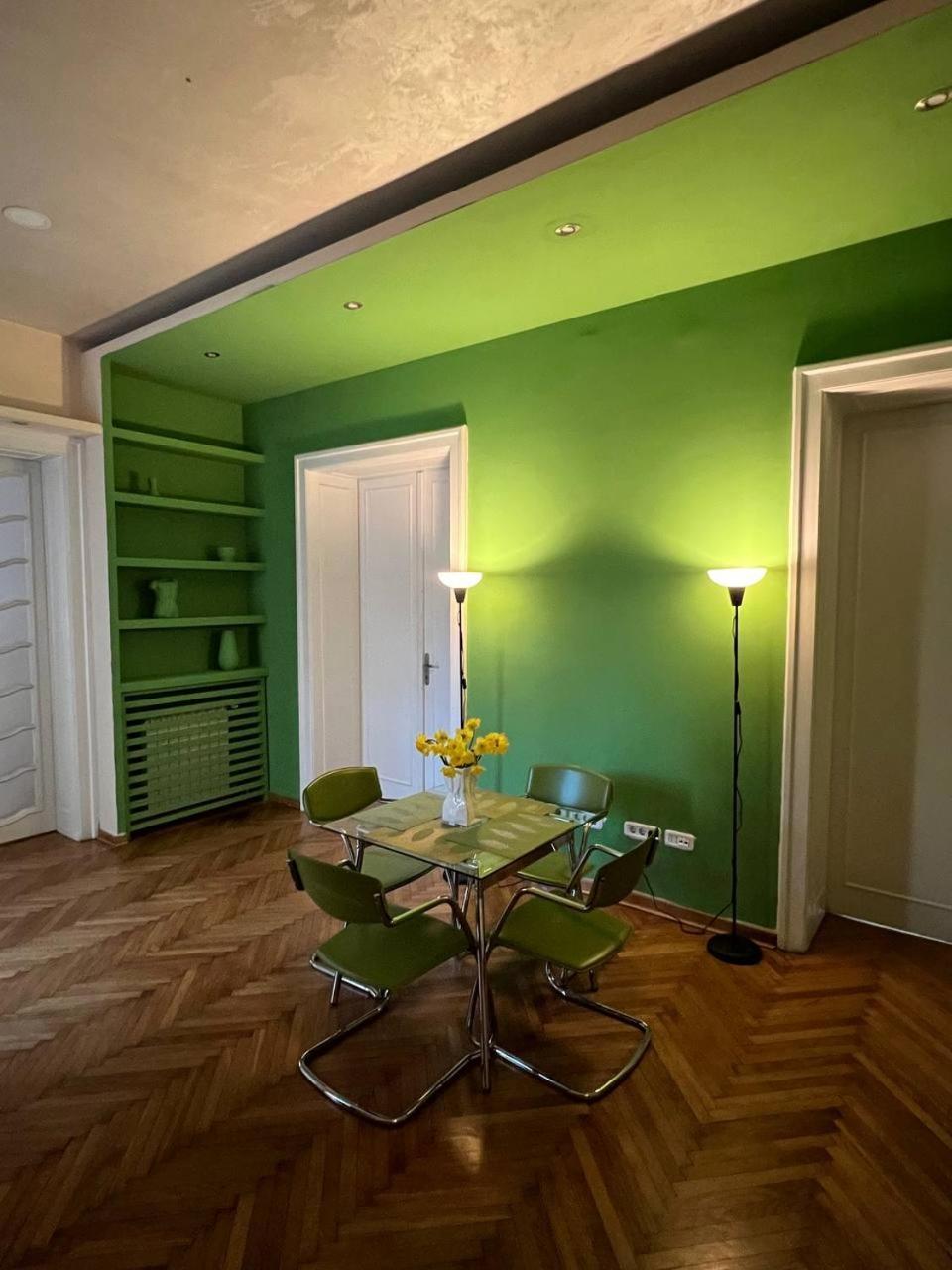 Cabbage Hostel Belgrad Exteriör bild